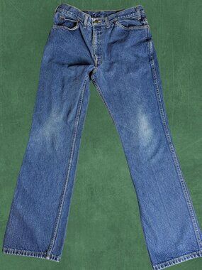 Vintage Lee Jeans Classic Blue Denim Straight Leg High Waisted‎ 90s Style